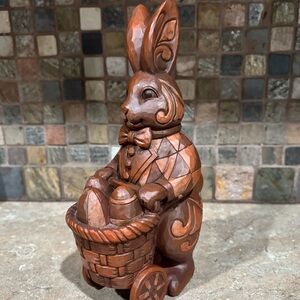 Jim Shore Heartwood Creek First Taste of Spring 2011 Chocolate Bunny